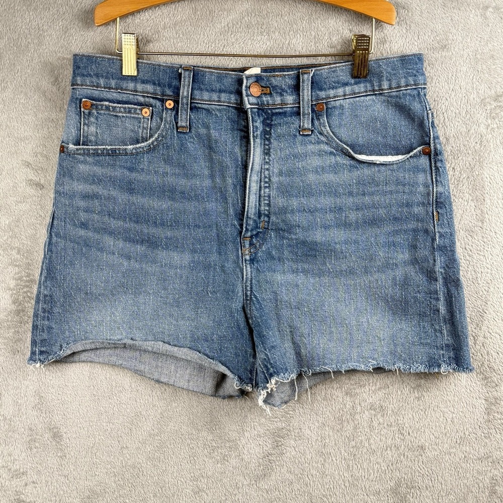 Madewell Denim Shorts Womens 31 Blue Medium Wash High Rise Raw Hem 3.5" Inseam